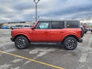 2023 Ford Bronco 4x4 Outer Banks 4dr SUV