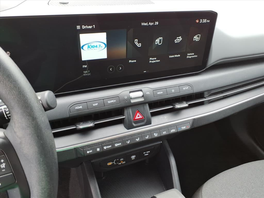 2025 Kia K4 Base