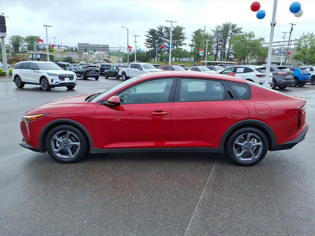2025 Kia K4 Base
