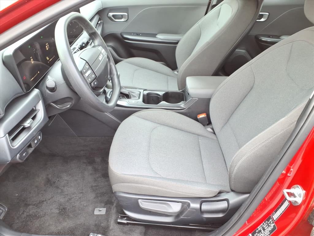 2025 Kia K4 Base