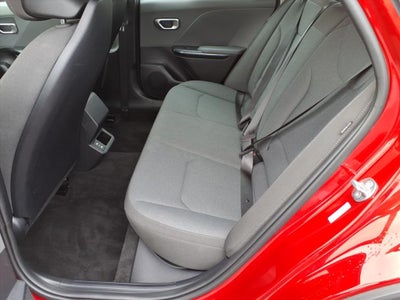 2025 Kia K4 Base