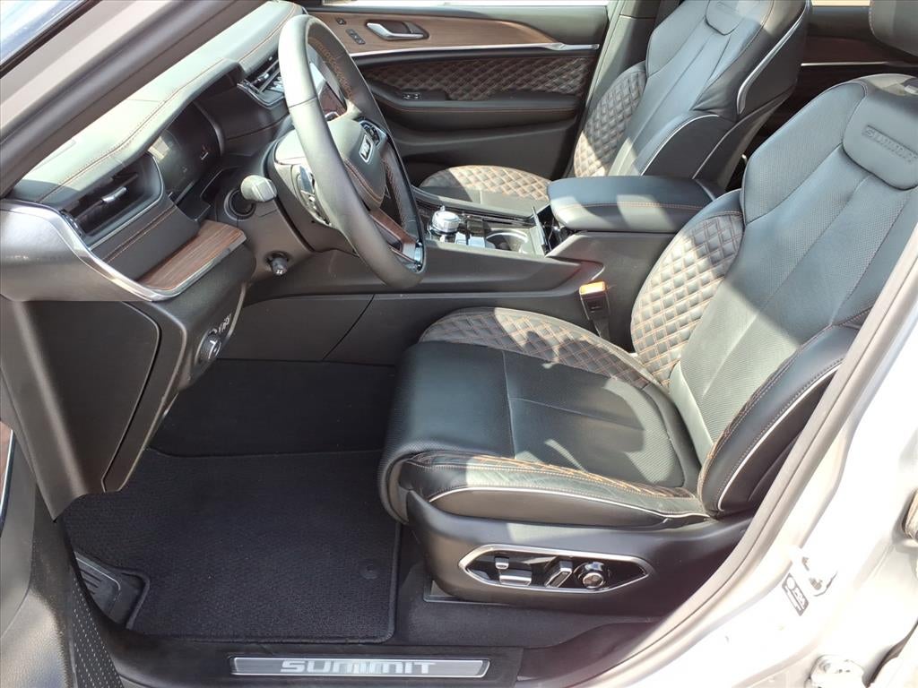 2025 Jeep Grand Cherokee Summit Blue Certified