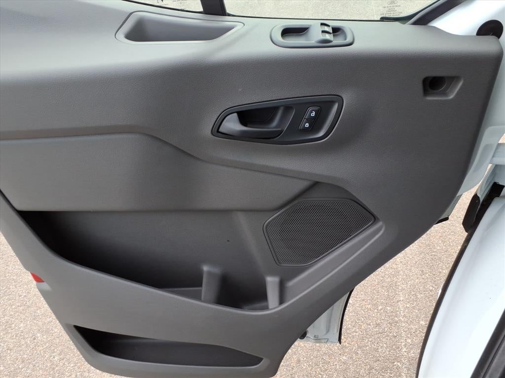 2021 Ford Transit Passenger Wagon XLT