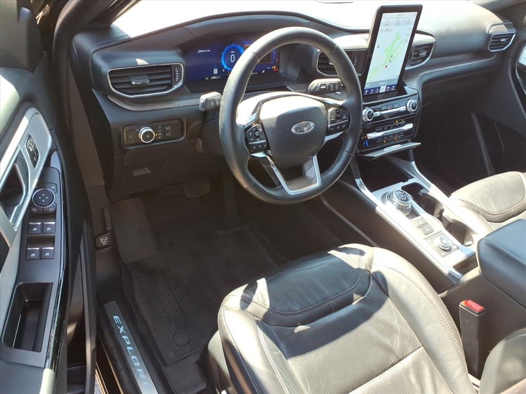 2023 Ford Explorer Platinum