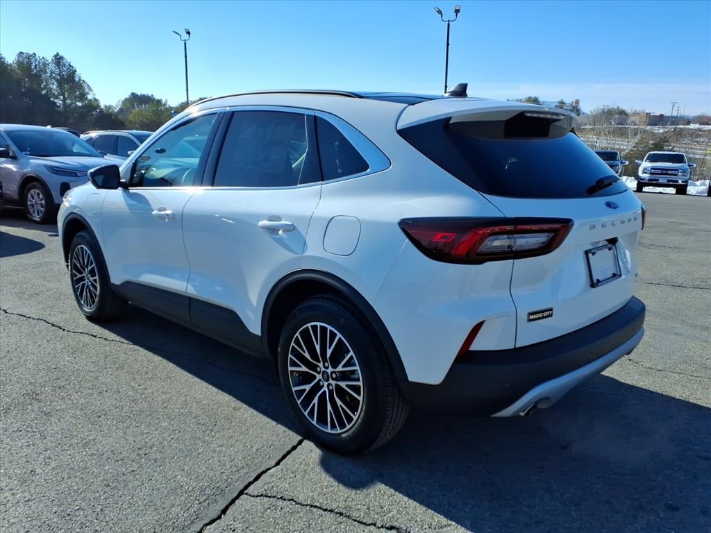 2025 Ford Escape Base