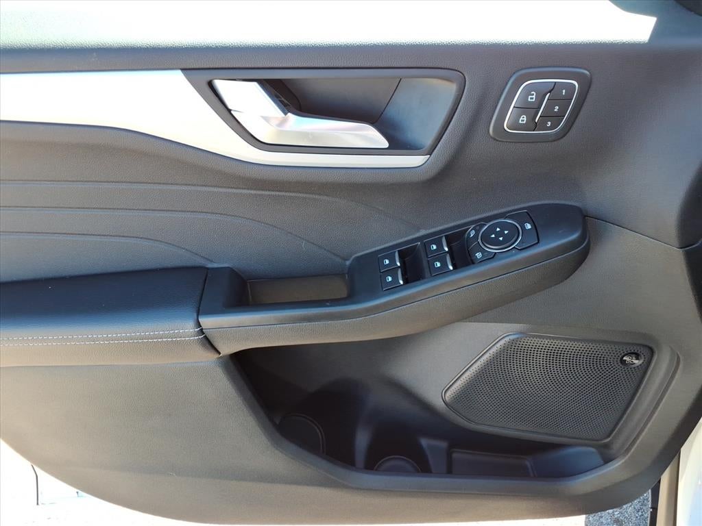 2025 Ford Escape Base