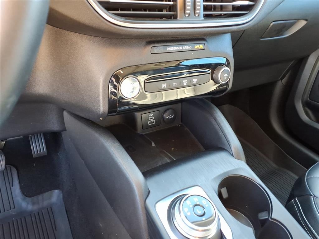 2025 Ford Escape Base