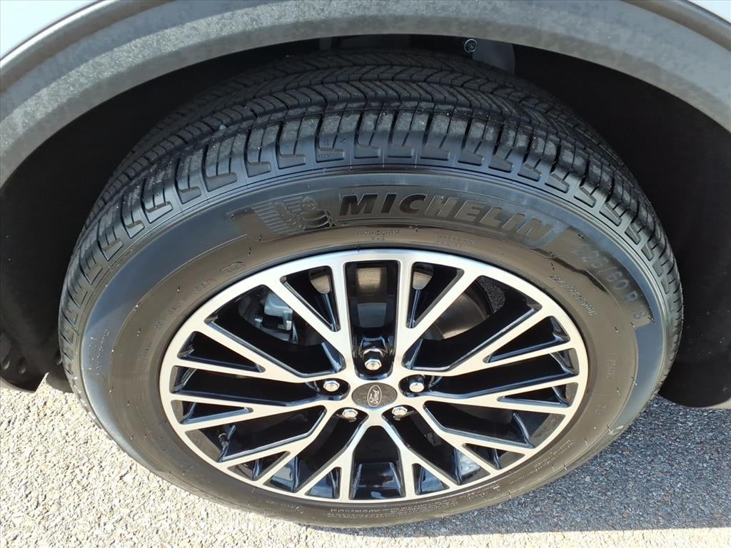 2025 Ford Escape Base