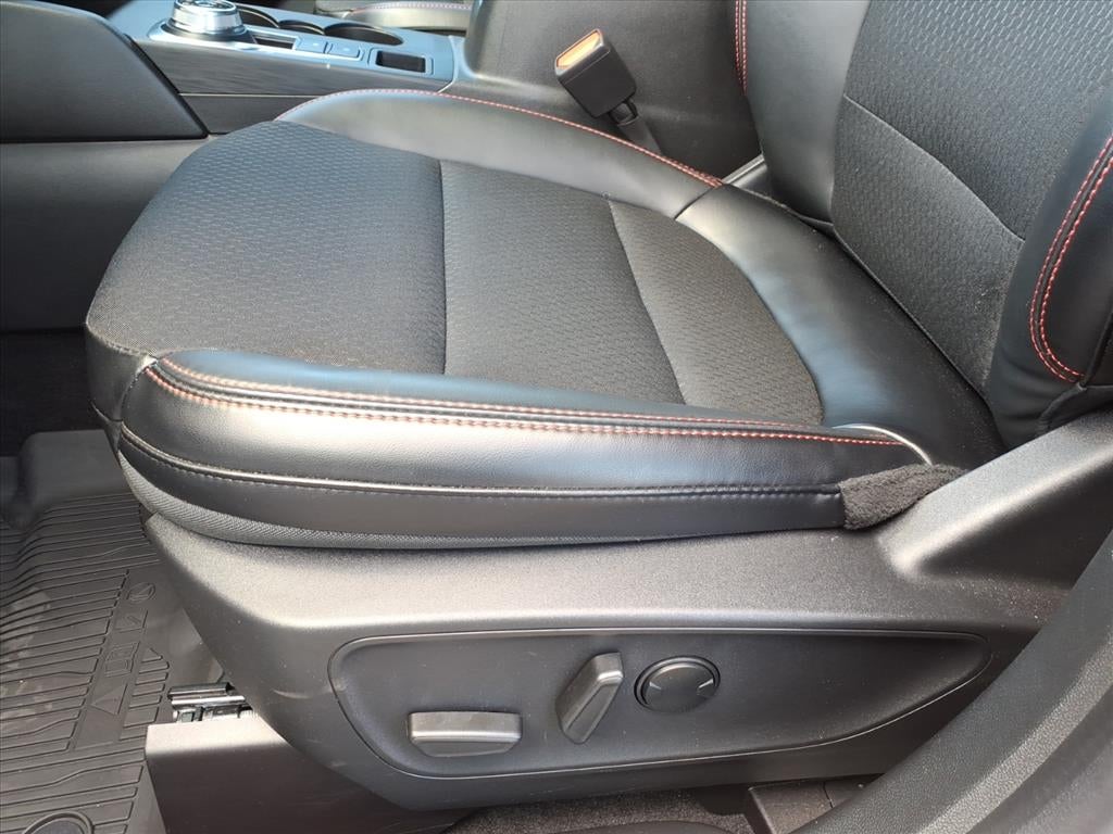 2025 Ford Escape Hybrid ST-Line - Photo 10