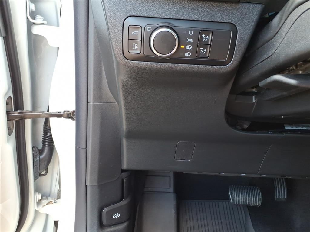 2025 Ford Escape Hybrid ST-Line - Photo 11