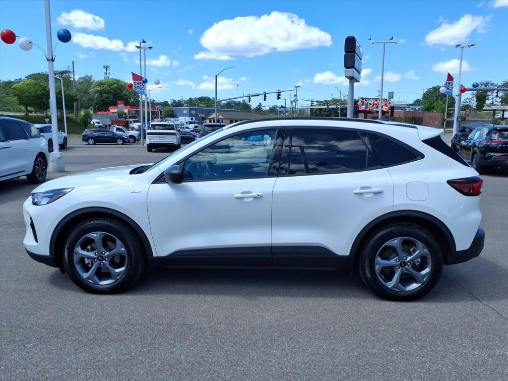 2025 Ford Escape Hybrid ST-Line - Photo 2