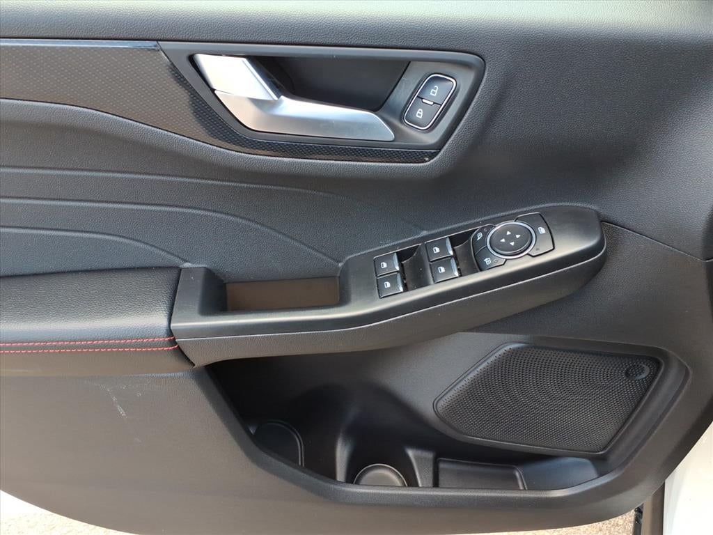 2025 Ford Escape Hybrid ST-Line - Photo 9