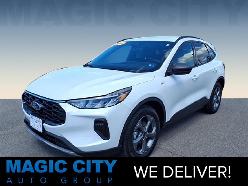 2025 Ford Escape Hybrid