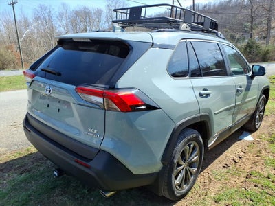 2022 Toyota RAV4 XLE Premium
