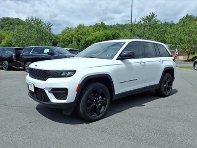 2023 Jeep Grand Cherokee Laredo