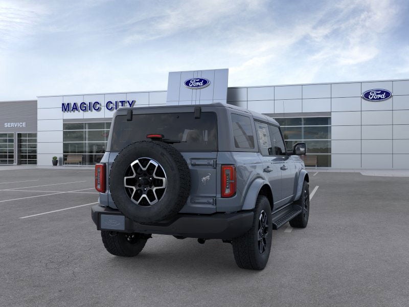 2025 Ford Bronco Outer Banks®