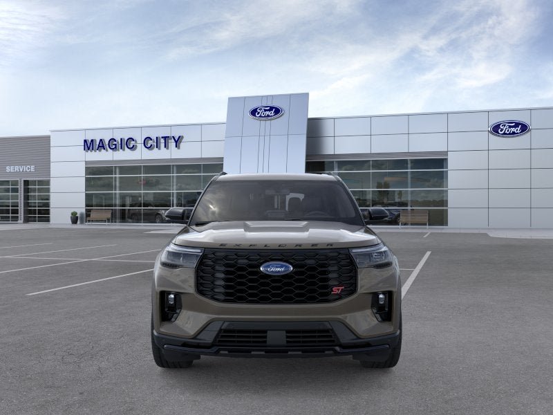 2026 Ford Explorer ST - Photo 6