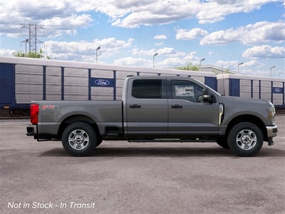 2027 Ford F-250 Super Duty XLT