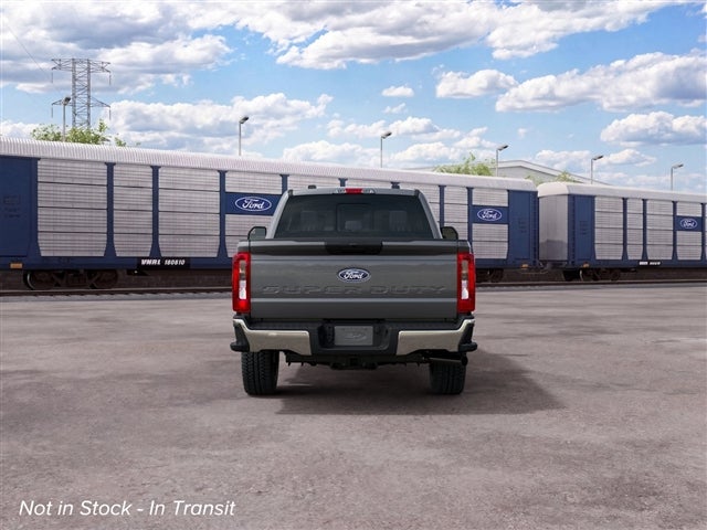 2027 Ford F-250 Super Duty XLT