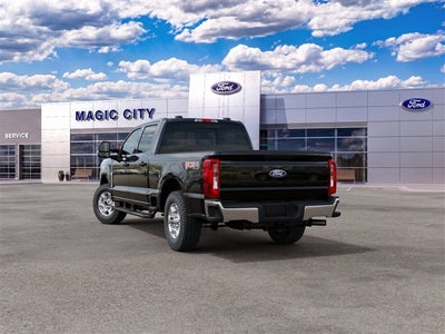 2027 Ford F-250 Super Duty XLT