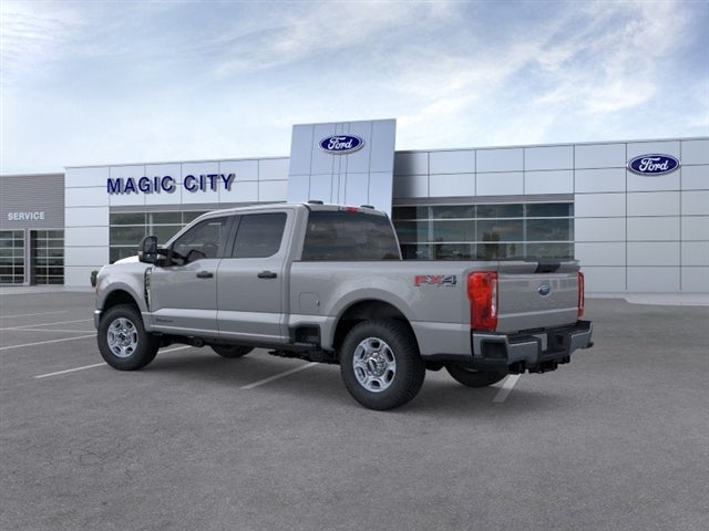 2026 Ford Super Duty F-250® XLT