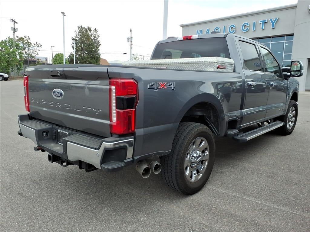 2025 Ford F-250 Lariat