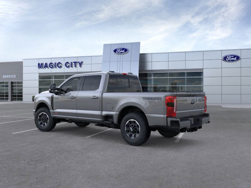 2026 Ford Super Duty F-350® Lariat®