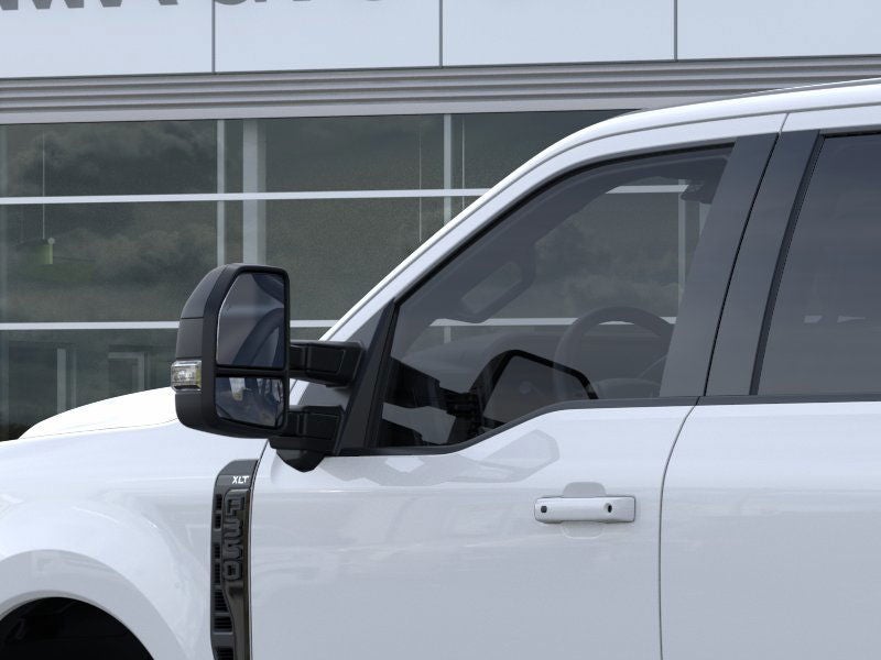 2026 Ford Super Duty F-350® XLT