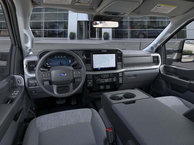 2026 Ford Super Duty F-350® XLT