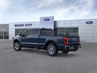 2025 Ford Super Duty F-350® Lariat®