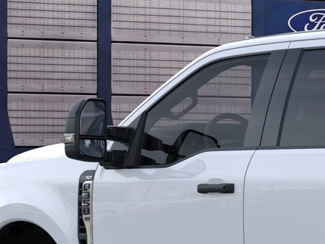 2026 Ford F-350 Super Duty XLT