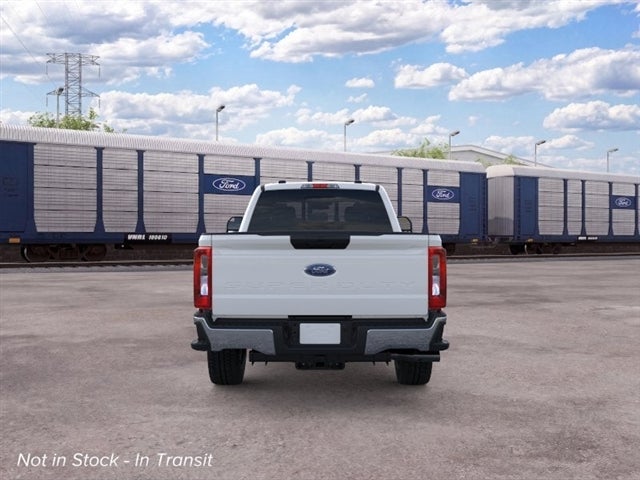 2026 Ford F-350 Super Duty XLT