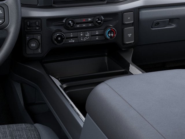 2027 Ford F-350 Super Duty XLT DRW