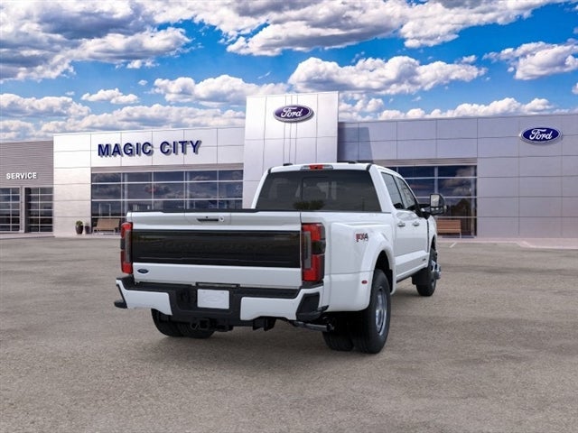 2026 Ford F-350 Super Duty Platinum DRW