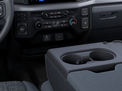 2027 Ford F-450 Super Duty XLT DRW