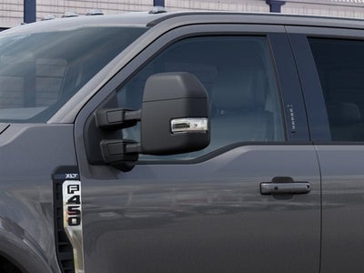 2027 Ford F-450 Super Duty XLT DRW