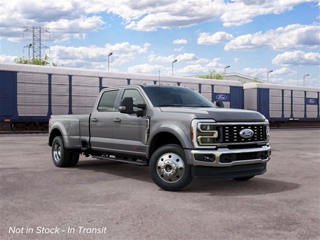 2027 Ford F-450 Super Duty XLT DRW