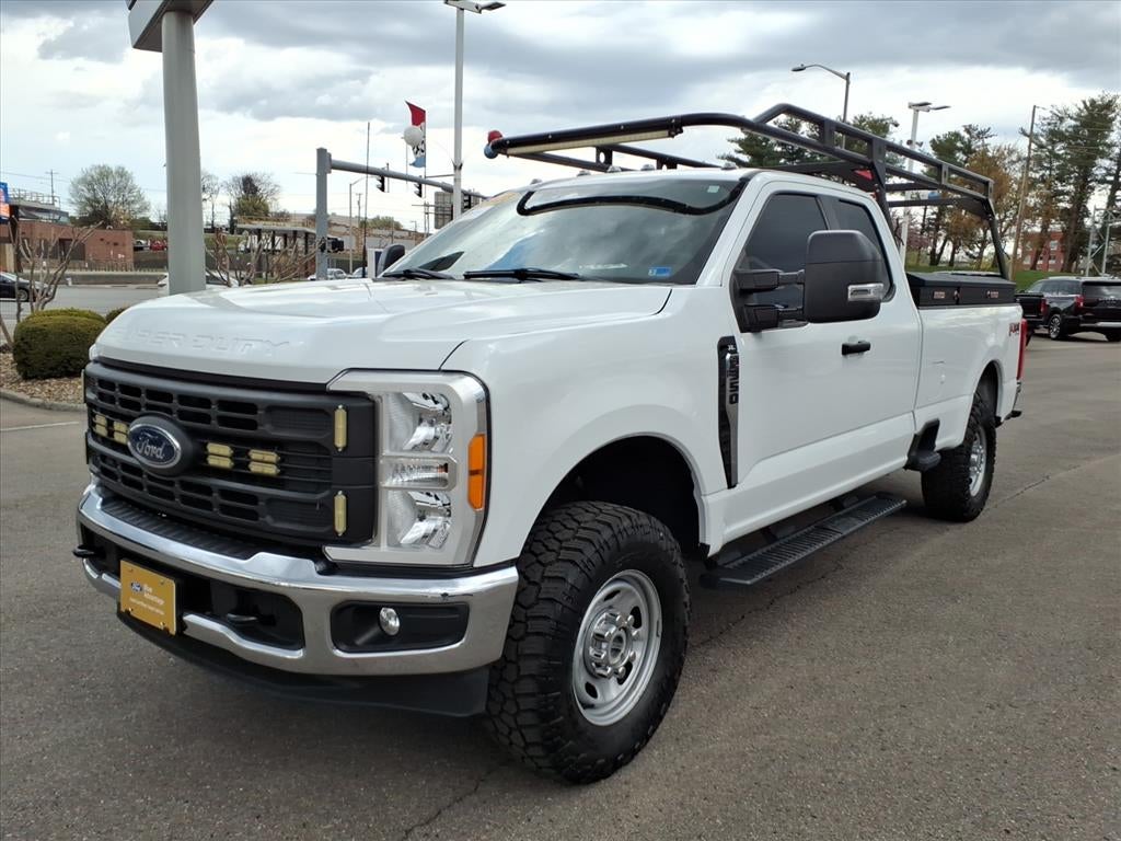 2023 Ford F-350 XL 4x4 SuperCab 8' Box SRW's photo