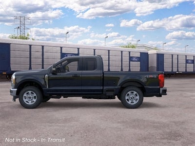 2026 Ford Super Duty F-350® XLT
