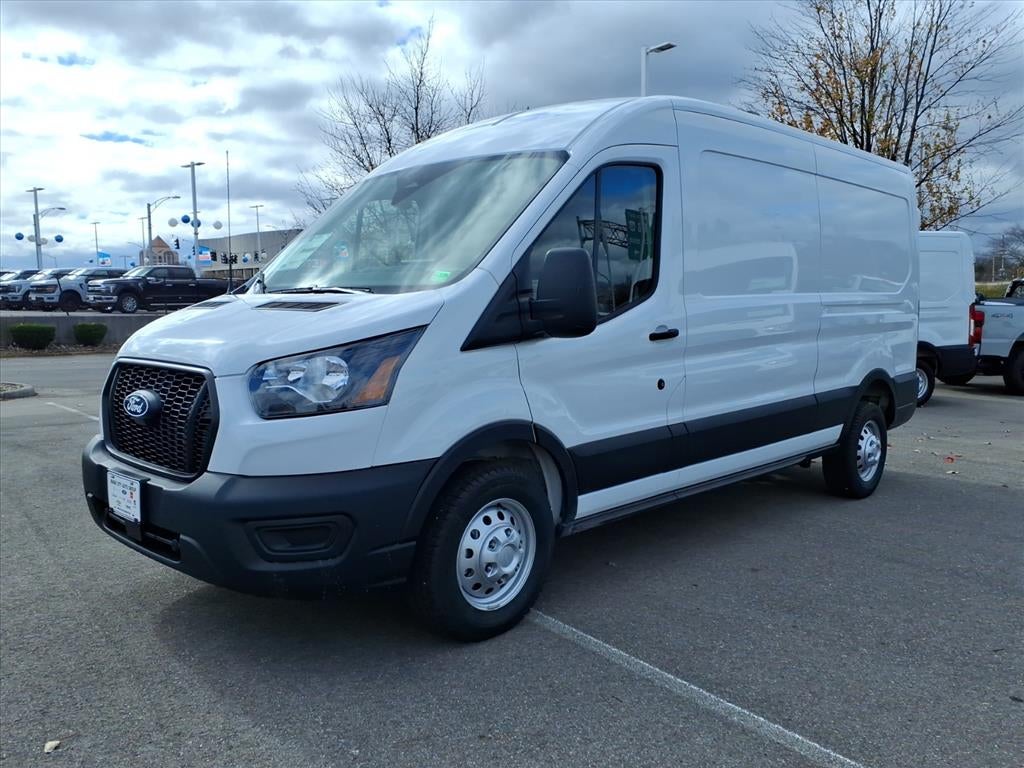 2026 Ford Transit Base