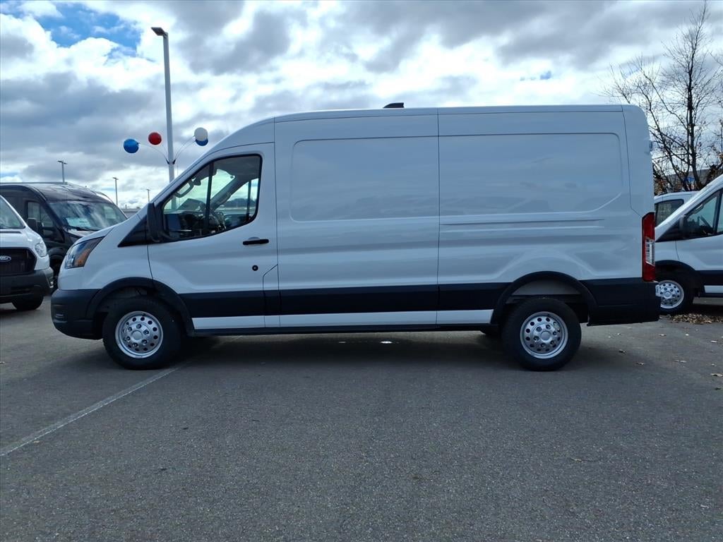 2026 Ford Transit Base