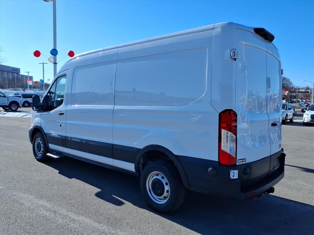 2020 Ford Transit-250 Base
