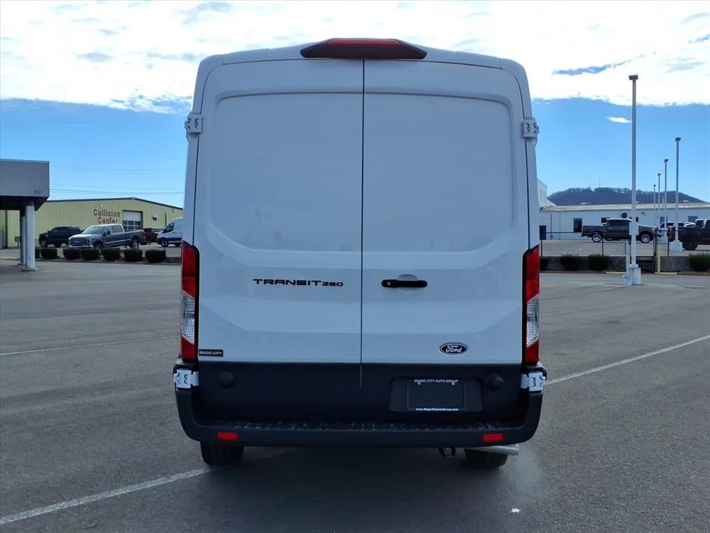 2026 Ford Transit Base