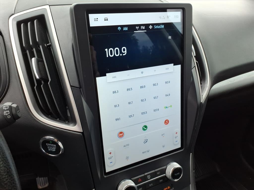 2022 Ford Edge SE