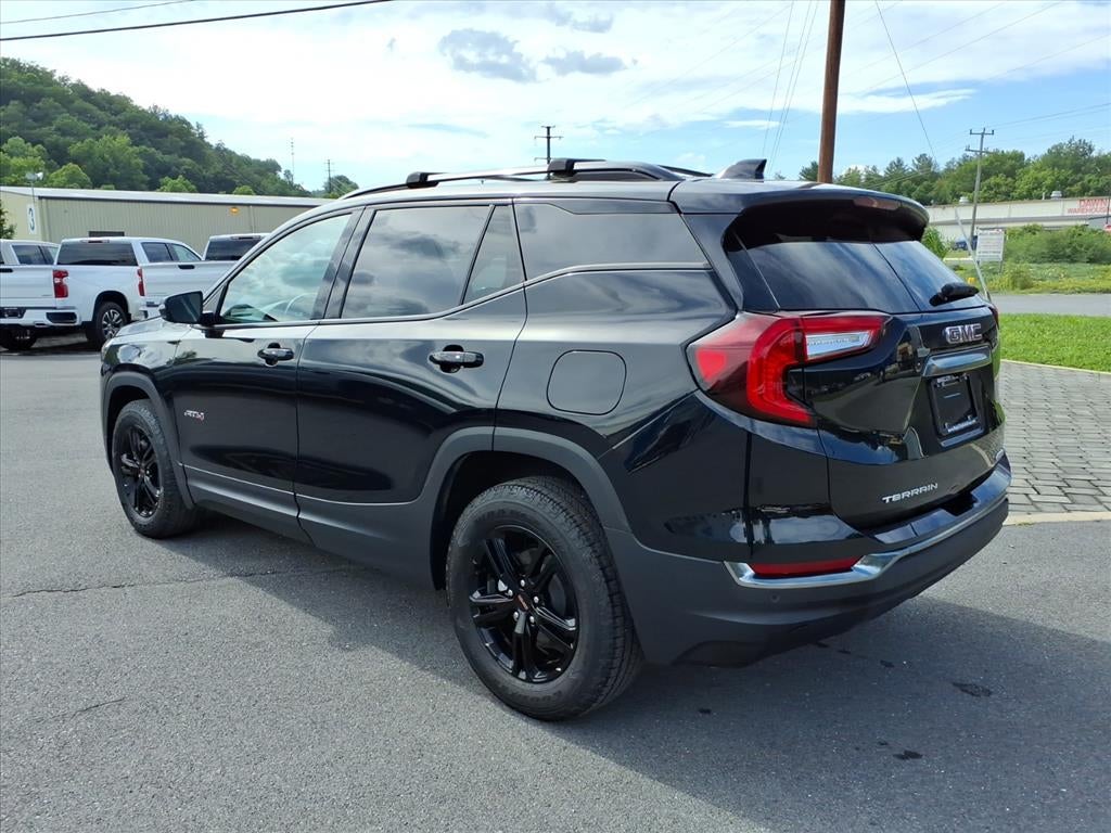 2024 GMC Terrain AT4