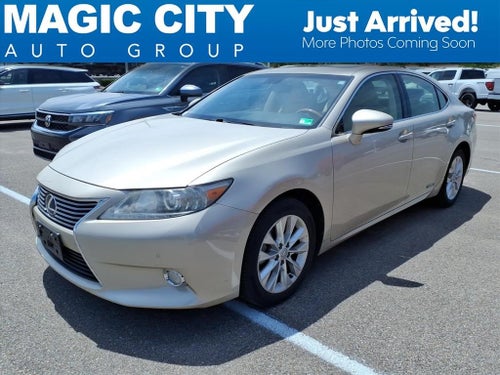 2013 Lexus ES 300h Base