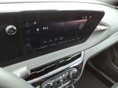 2025 Buick Envista Sport Touring