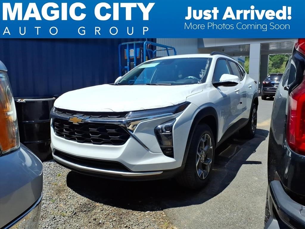 2026 Chevrolet Trax LT's photo