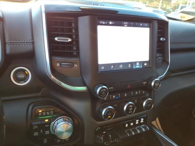 2022 RAM 1500 Laramie Crew Cab 4x4 5'7' Box