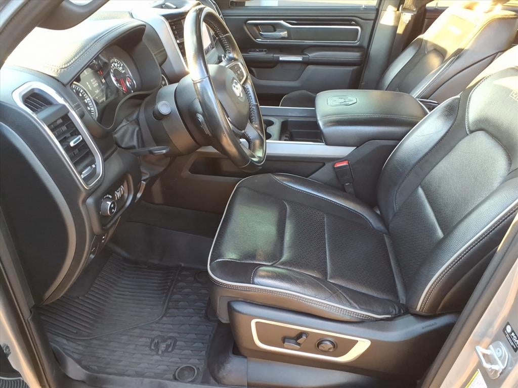 2022 RAM 1500 Laramie Crew Cab 4x4 5'7' Box